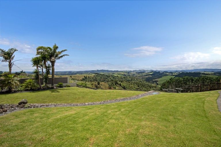 Photo of property in 601 Redoubt Road, Flat Bush, Auckland, 2019