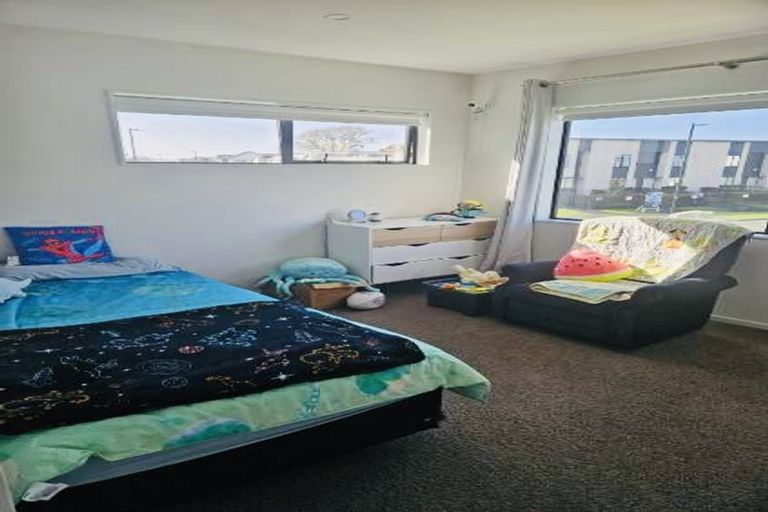 Photo of property in 33 Adlam Lane, Takanini, 2112