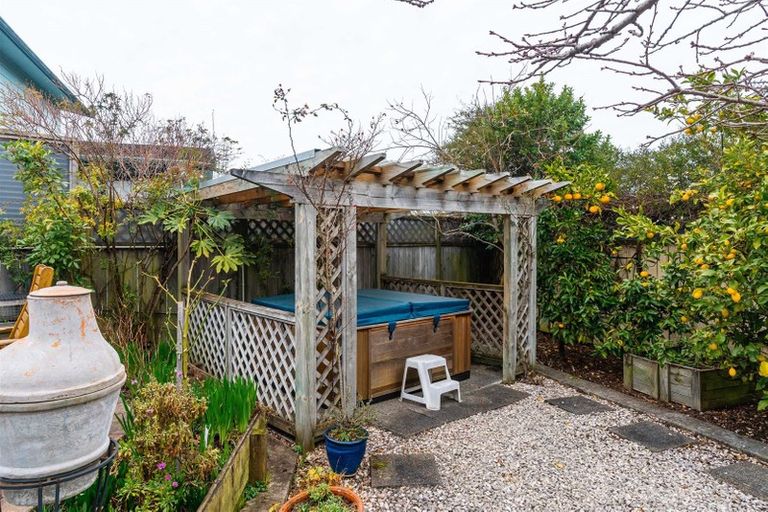 Photo of property in 12 Rewa Place, Lansdowne, Masterton, 5810