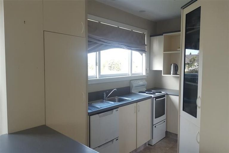 Photo of property in 21 Longmuir Street, Ilam, Christchurch, 8041