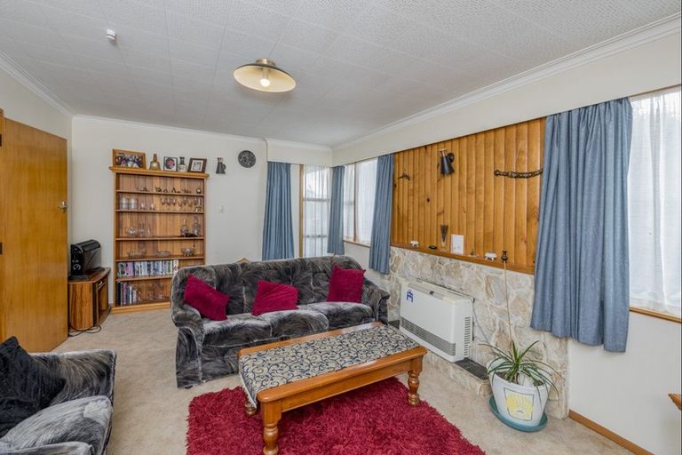 Photo of property in 4 Kings Drive, Levin, 5510