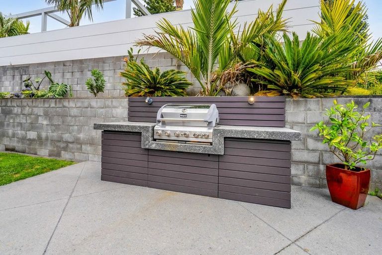 Photo of property in 43 Nugent Street, Bell Block, New Plymouth, 4312