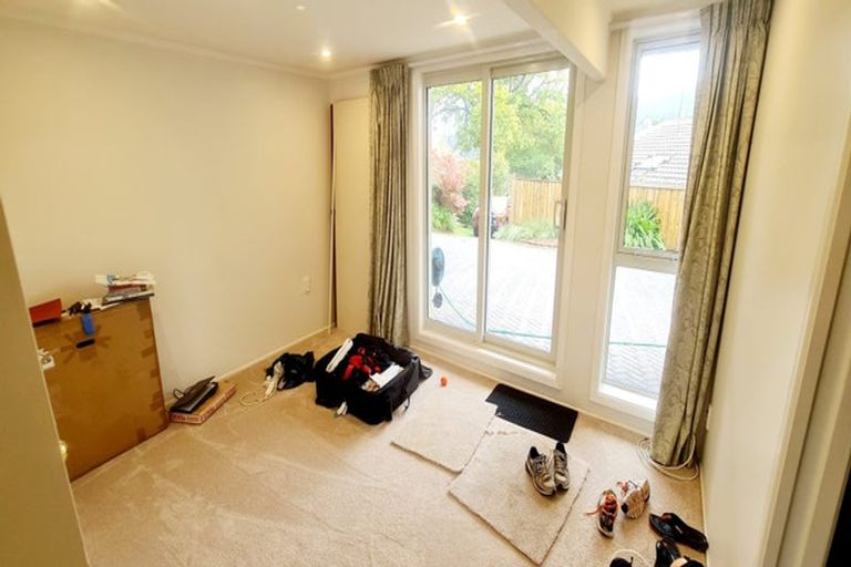 Photo of property in 24c Chatsworth Road, Silverstream, Upper Hutt, 5019