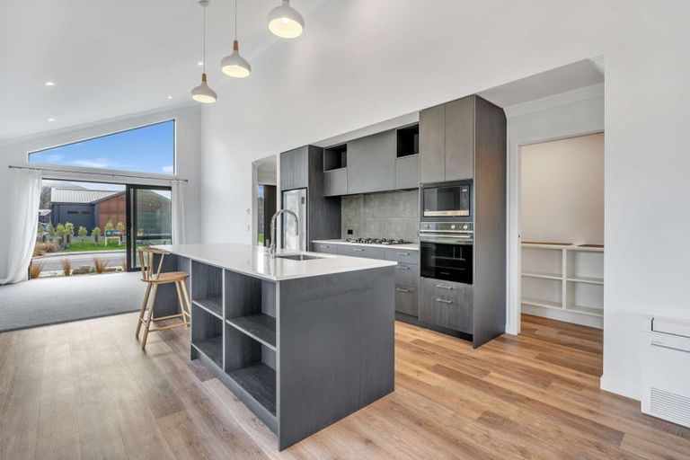 Photo of property in 24 Bragato Way, Cromwell, 9310