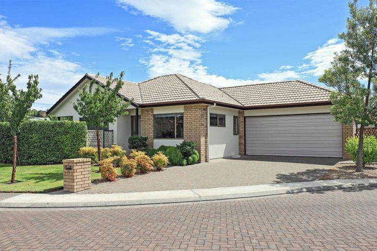 Photo of property in 15 Beaufort Mews, Taradale, Napier, 4112