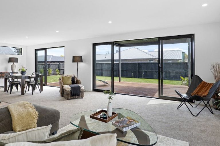 Photo of property in 33 Marshall Street, Rangiora, 7400