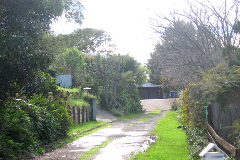 Photo of property in 24 Keegan Drive, Massey, Auckland, 0614