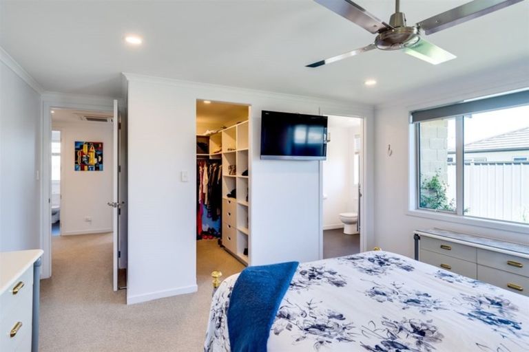 Photo of property in 31 Aparima Place, Awatoto, Napier, 4110