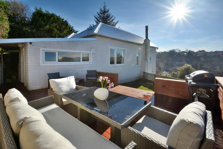 Photo of property in 24 Carson Street, Mornington, Dunedin, 9011