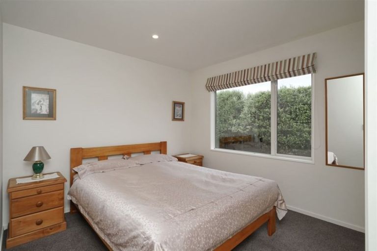 Photo of property in 12 Delta Way, Woolston, Christchurch, 8023