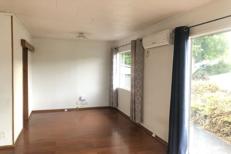 Photo of property in 3 Eagleson Street, Northcross, Auckland, 0632