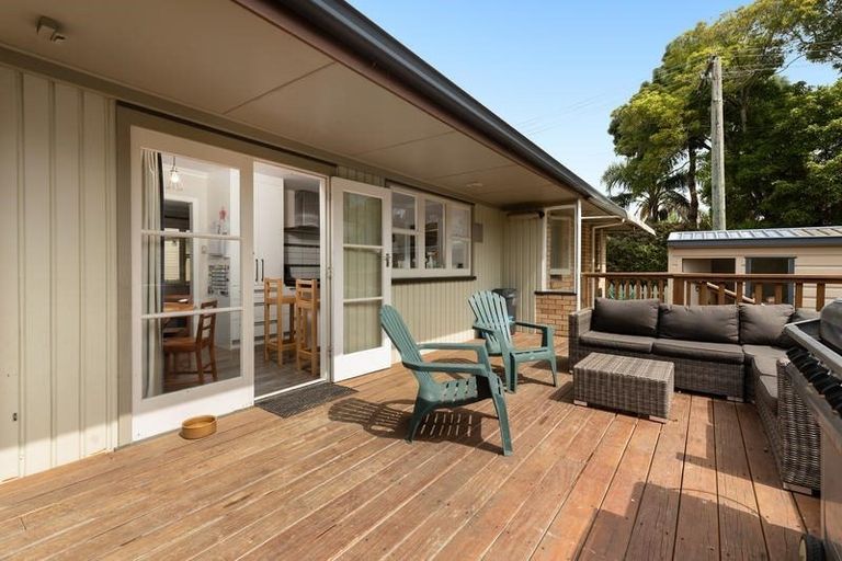 Photo of property in 105 Sutherland Road, Brookfield, Tauranga, 3110