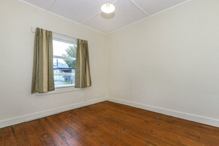 Photo of property in 96 Nursery Road, Phillipstown, Christchurch, 8011