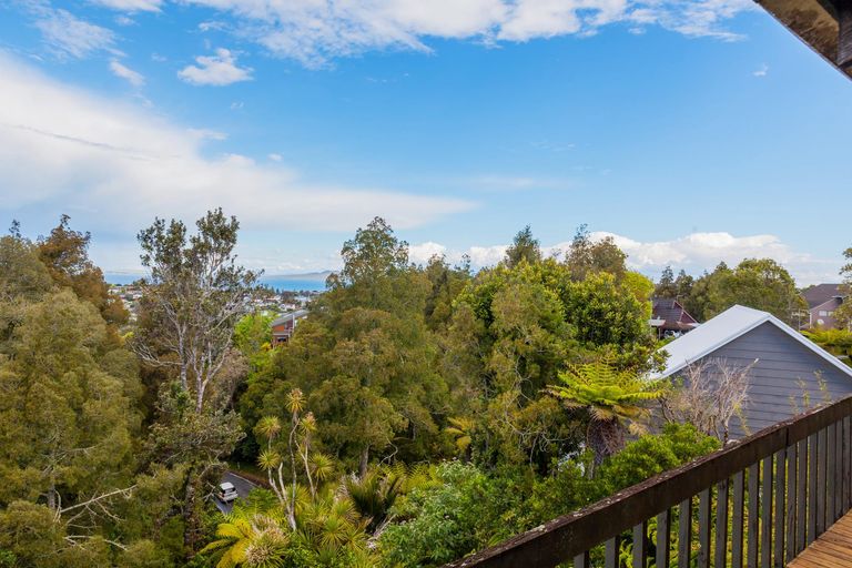 Photo of property in 7 Moorgreen Heights, Torbay, Auckland, 0630