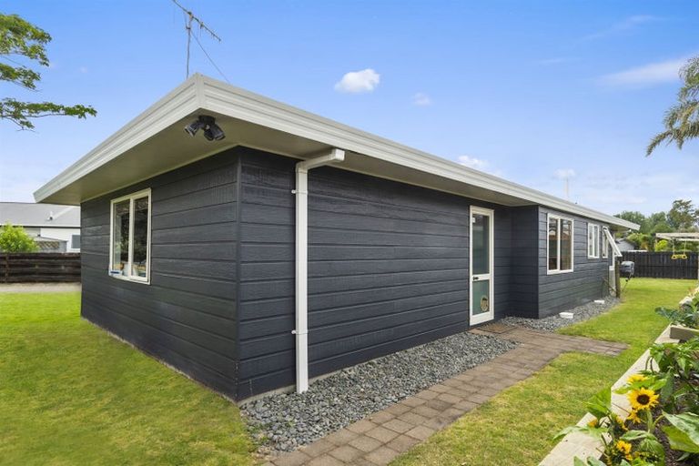 Photo of property in 36 Kane Road, Papamoa Beach, Papamoa, 3118