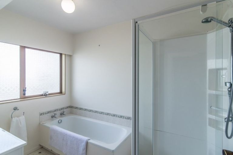 Photo of property in 22 Sunshine Avenue, Paraparaumu, 5032