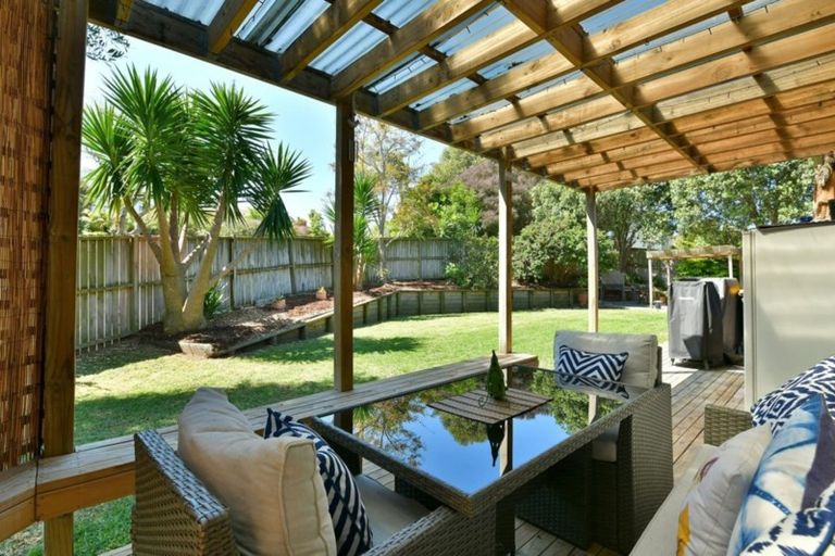 Photo of property in 2 Astrolabe Place, Gulf Harbour, Whangaparaoa, 0930