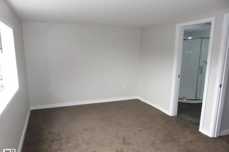 Photo of property in 81 Moorefield Road, Johnsonville, Wellington, 6037