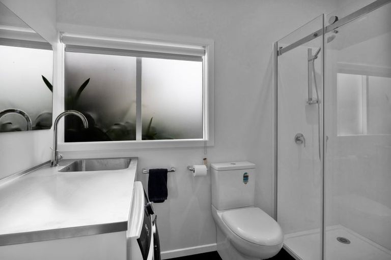 Photo of property in 7c Tasman Street, Vogeltown, New Plymouth, 4310