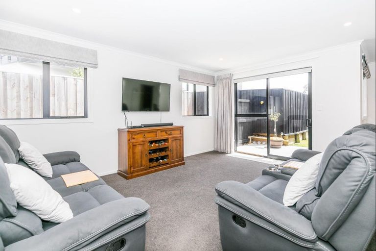 Photo of property in 3 Manawaroa Close, Grandview Heights, Hamilton, 3200