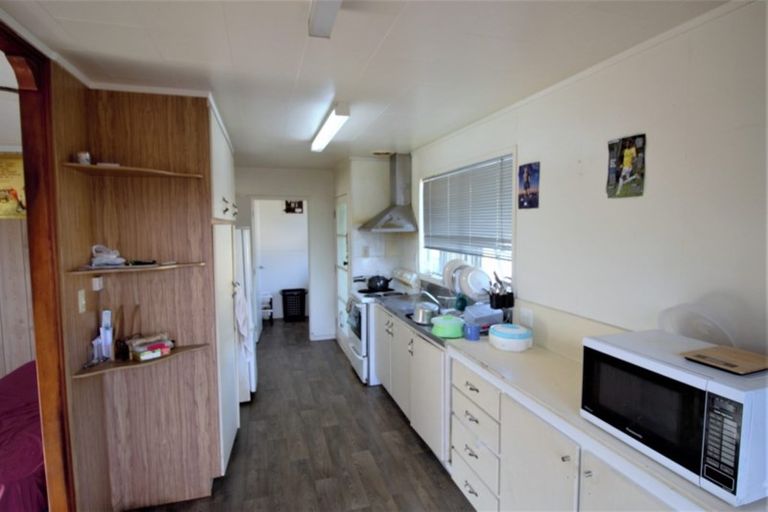 Photo of property in 1/7 Classic Grove, Bayview, Auckland, 0629