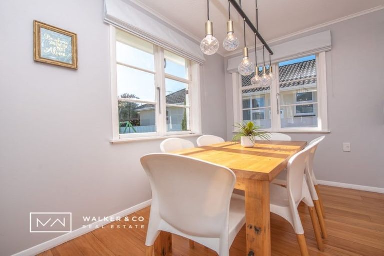 Photo of property in 4 Courtenay Road, Heretaunga, Upper Hutt, 5018