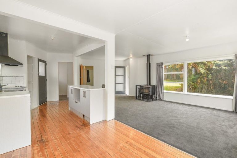 Photo of property in 4 Russell Crescent, Western Heights, Rotorua, 3015