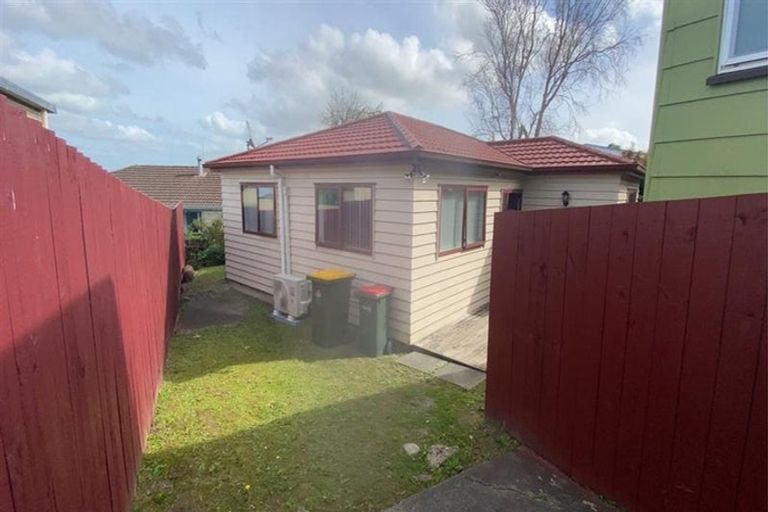 Photo of property in 63 Alabaster Drive, Papatoetoe, Auckland, 2025