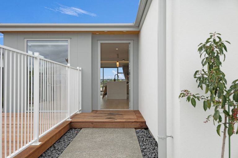 Photo of property in 26 Waituna Street, Pegasus, 7612