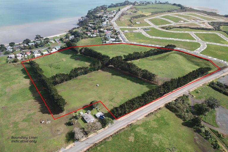 Photo of property in 80 Mclarin Road, Glenbrook, 2681