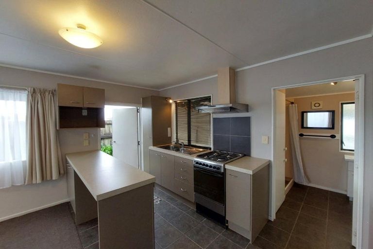 Photo of property in 318 Manutahi Road, Lepperton, New Plymouth, 4372