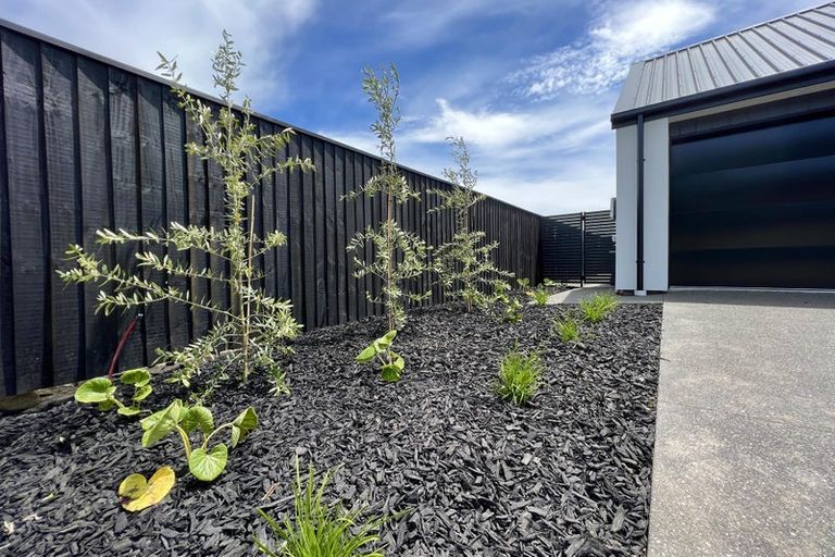 Photo of property in 20 Dray Place, Halswell, Christchurch, 8025