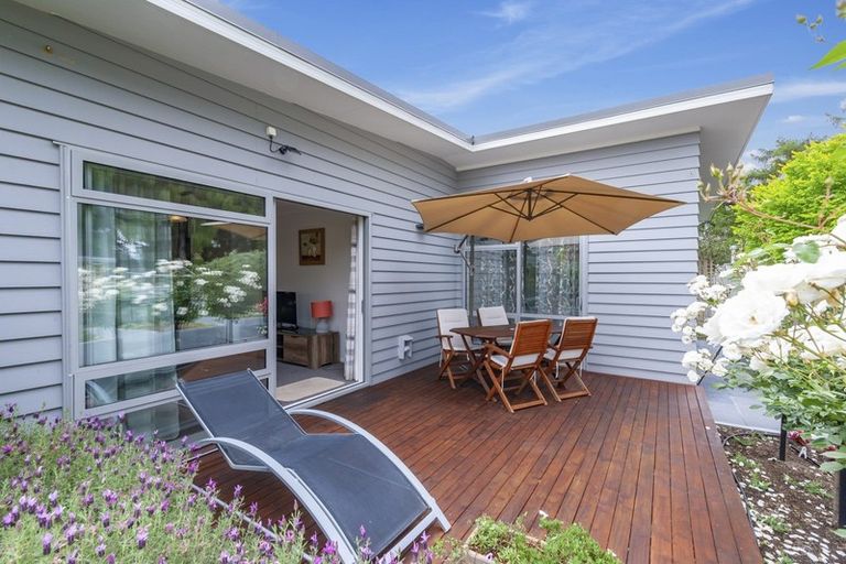 Photo of property in 8 Nursery Lane, Kinloch, Taupo, 3377