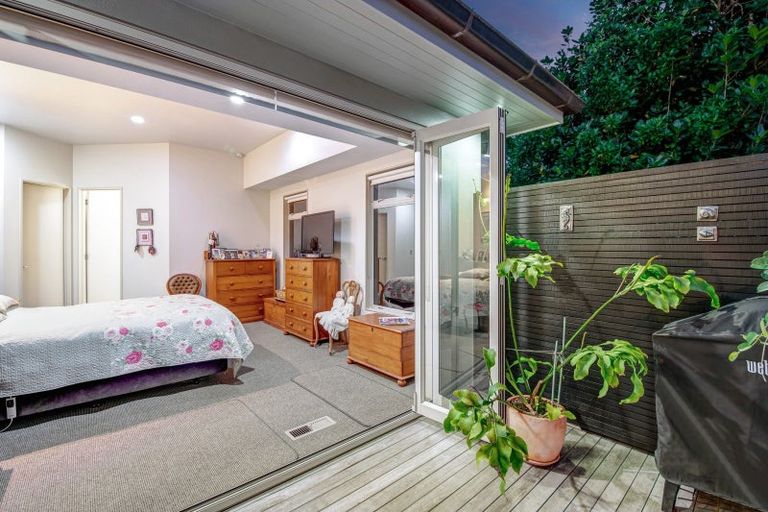 Photo of property in 12 Ardlui Avenue, Manly, Whangaparaoa, 0930