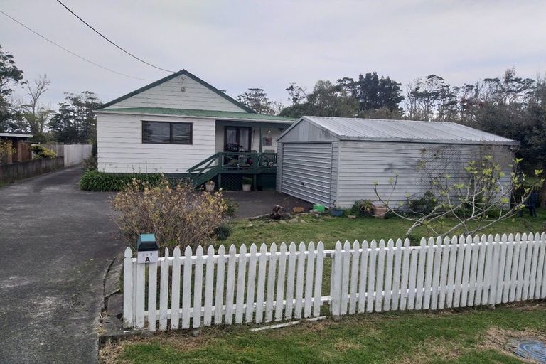 Photo of property in 217a Parkhurst Road, Parakai, 0830