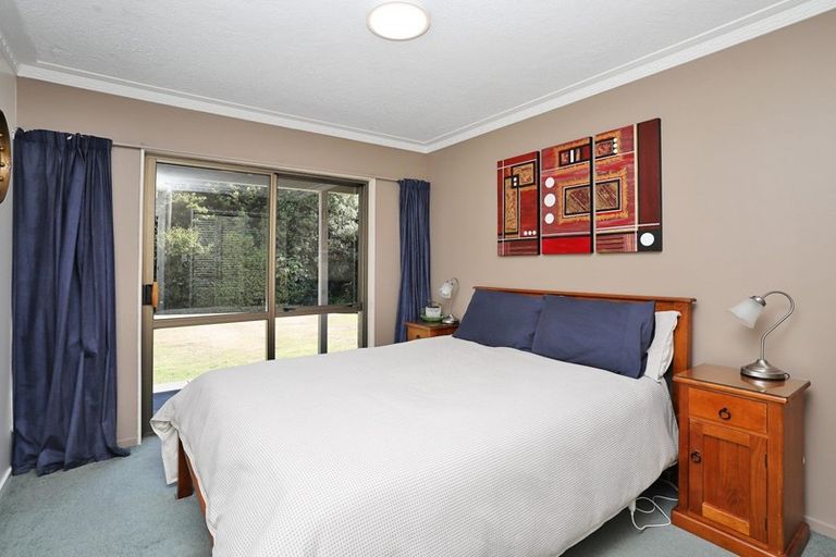 Photo of property in 75 Oreti Road, Otatara, Invercargill, 9879