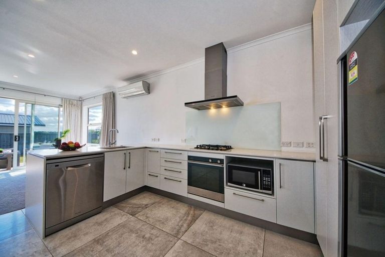 Photo of property in 29 Whenuapai Drive, Whenuapai, Auckland, 0618