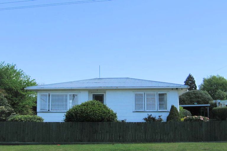 Photo of property in 24 Brookland Road, Western Heights, Rotorua, 3015