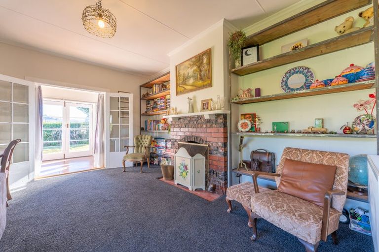 Photo of property in 24 George Street, Geraldine, 7930