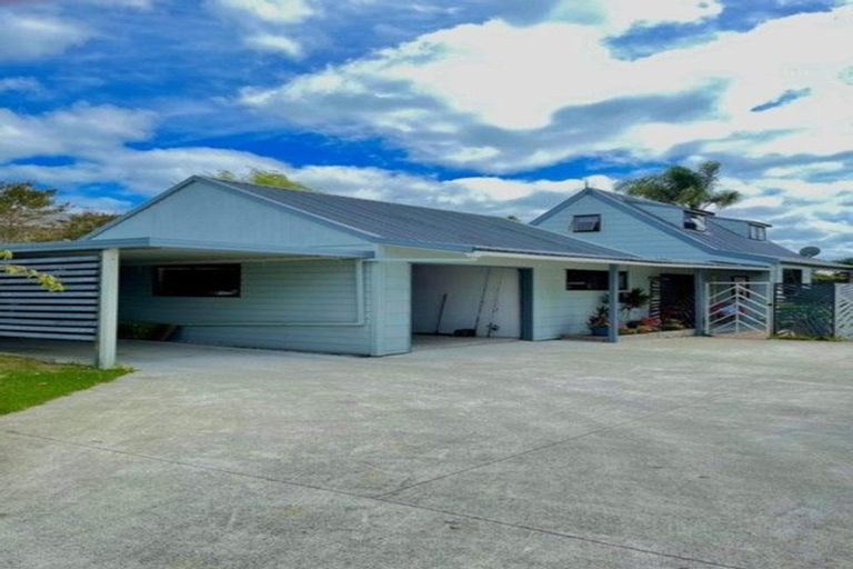 Photo of property in 6 Shearwater Street, One Tree Point, 0118