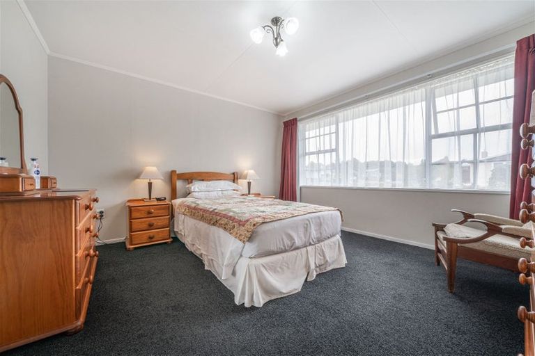 Photo of property in 11 Coronet Place, Awapuni, Palmerston North, 4412