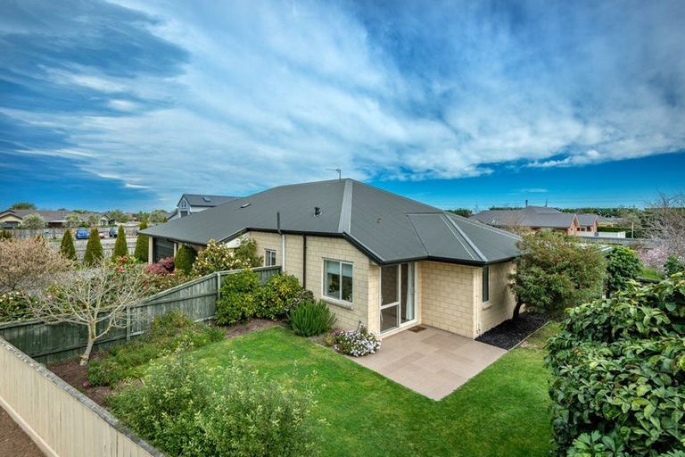 Photo of property in 35 Sheridan Drive, Rolleston, 7614