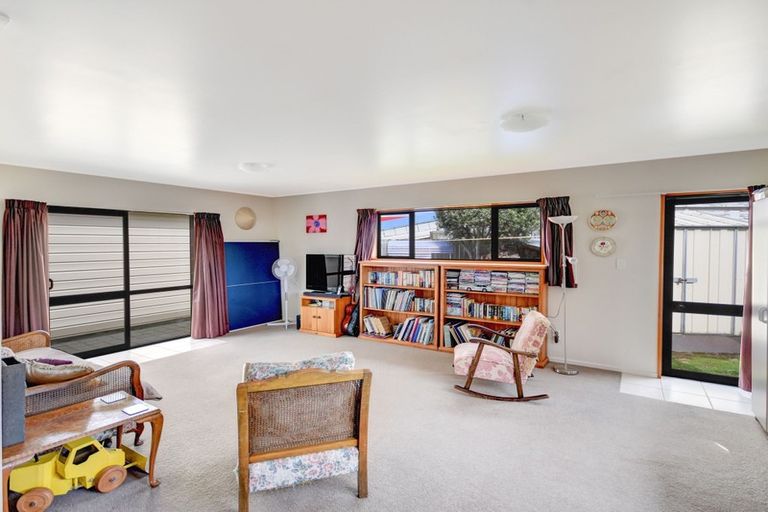 Photo of property in 25 Beaumaris Street, Outram, 9019