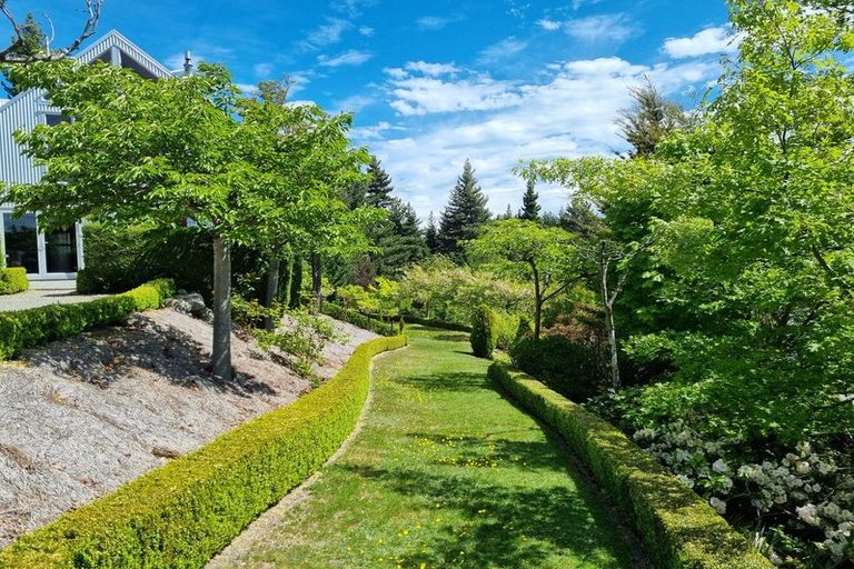 Photo of property in 20 Murray Place, Lake Tekapo, 7999