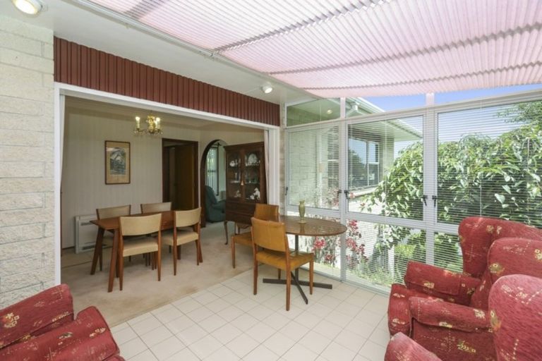 Photo of property in 9 Tiverton Crescent, Whalers Gate, New Plymouth, 4310