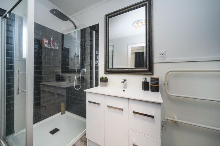 Photo of property in 30 Slacks Road, Awapuni, Palmerston North, 4412