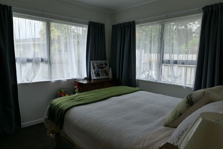 Photo of property in 88 Belvedere Avenue, Waikanae, 5036