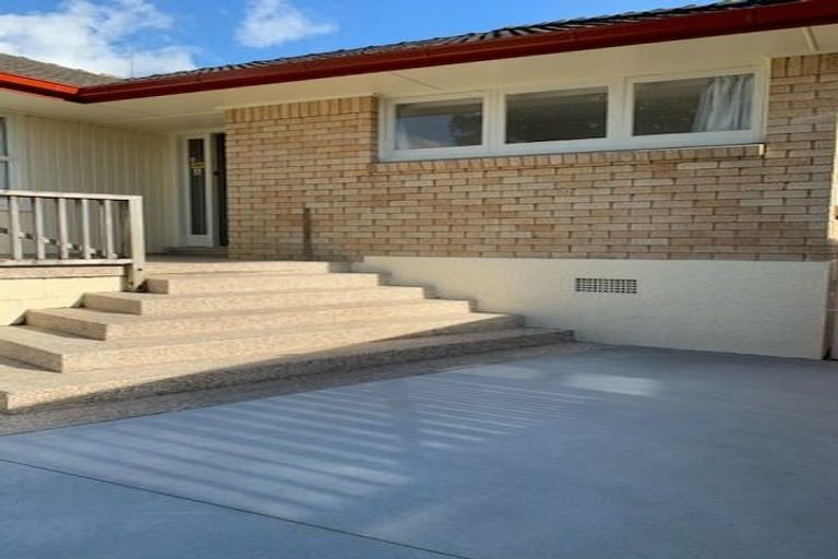 Photo of property in 11 Knighton Road, Hillcrest, Hamilton, 3216