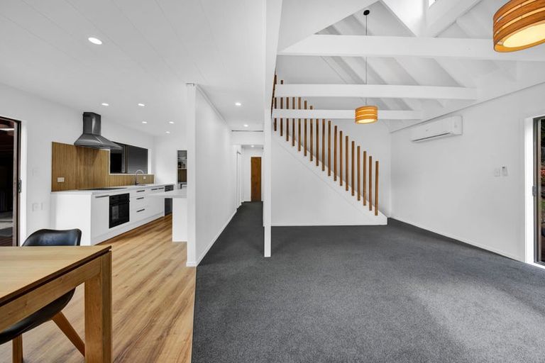 Photo of property in 6 Antonia Place, Bell Block, New Plymouth, 4312