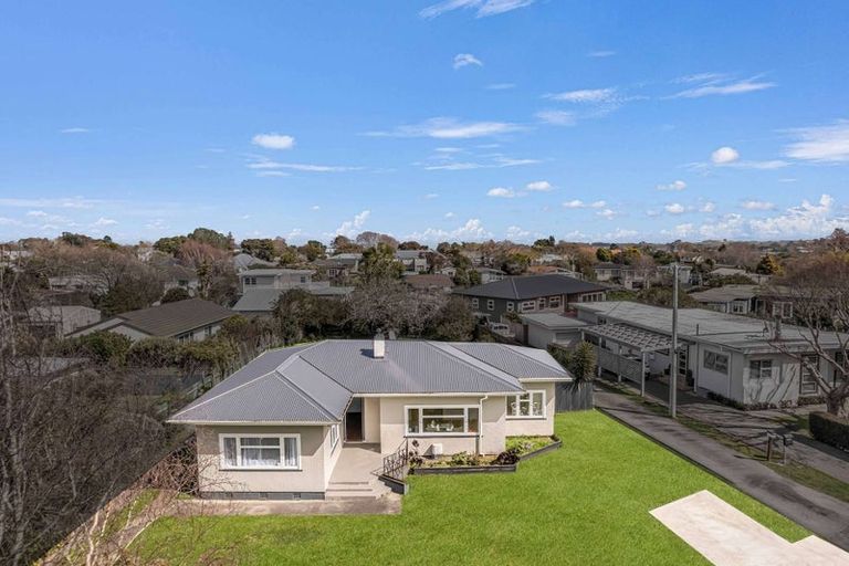 Photo of property in 25 Kent Road, Saint Johns Hill, Whanganui, 4501